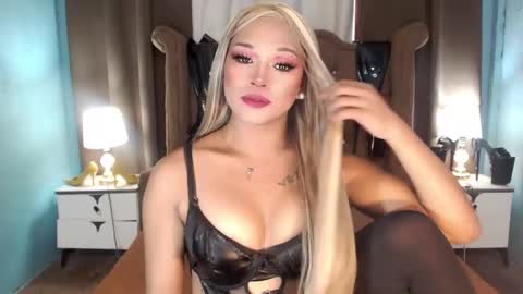 Snapshot of your_sex_addiction_69 chatting on 01-12-26, 01:00 Casie online show from 01-12-26, 01:00