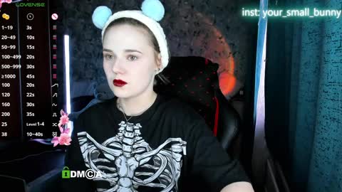 Molly online show from 04-07-26, 02:01