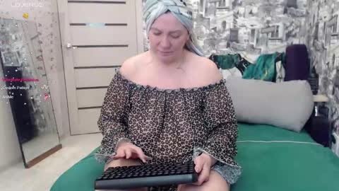 Snapshot of your_space_hot chatting on 02-24-26, 01:03 Ammy online show from 02-24-26, 01:03