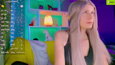 Snapshot of your_spring chatting on 09-13-25, 01:22 your_spring online show from 09-13-25, 01:22