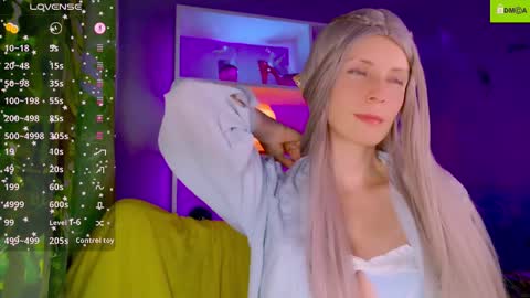 Snapshot of your_spring chatting on 09-14-25, 11:04 your_spring online show from 09-14-25, 11:04