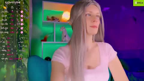 Snapshot of your_spring chatting on 10-20-25, 12:11 your_spring online show from 10-20-25, 12:11