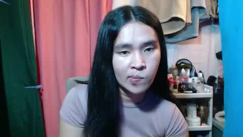 your_twinkletoes18 online show from 11-04-25, 06:51