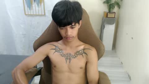yourasian_eric online show from 06-25-26, 06:07