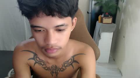 yourasian_eric online show from 07-10-26, 03:25