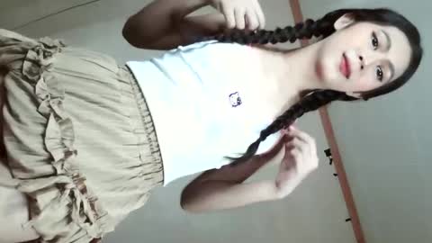 Snapshot of yourbabyriana chatting on 01-18-25, 04:15 Angel online show from 01-18-25, 04:15