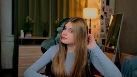 Snapshot of yourbeautyarya chatting on 06-15-26, 07:27 Arya online show from 06-15-26, 07:27