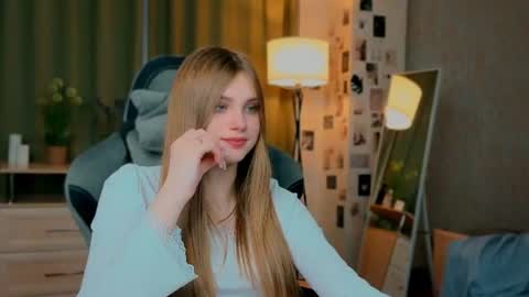 Snapshot of yourbeautyarya chatting on 06-26-26, 07:29 Arya online show from 06-26-26, 07:29