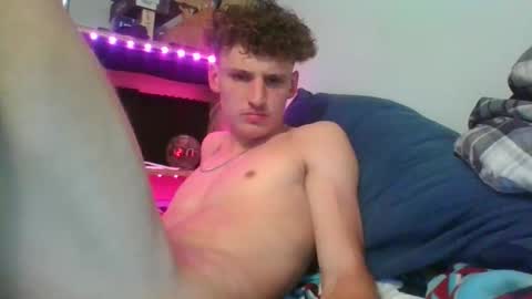 yourbitch1762 online show from 09-12-25, 04:12