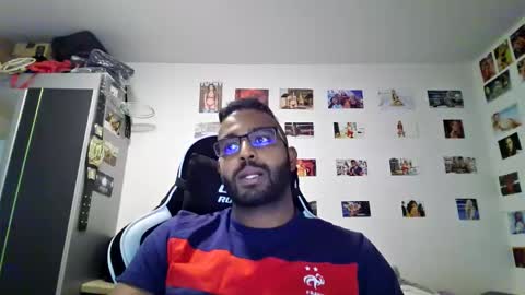 Snapshot of yourchrisjizz chatting on 02-11-26, 01:27 yourchrisjizz online show from 02-11-26, 01:27