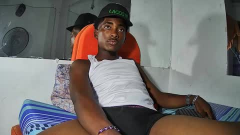 Yourdaddy2005 online show from 03-17-26, 02:49