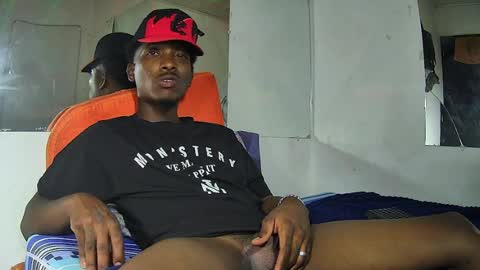 Yourdaddy2005 online show from 03-29-26, 11:54