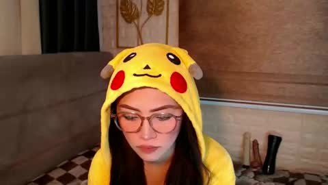 JEN  online show from 01-08-25, 02:57