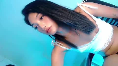 Snapshot of yourfantasygirlxx chatting on 06-08-26, 05:02 Judy online show from 06-08-26, 05:02