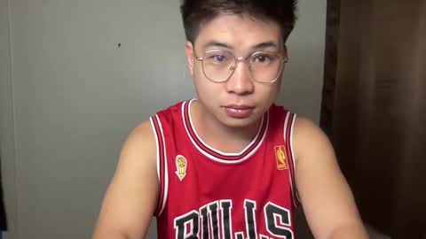 yourfantasyyy_ online show from 03-04-25, 10:02