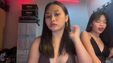 yourfantasyyy_ online show from 04-13-26, 10:21