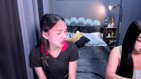 Snapshot of yourfav_jasmin chatting on 07-14-26, 04:23 NEW HUGECOCK online show from 07-14-26, 04:23