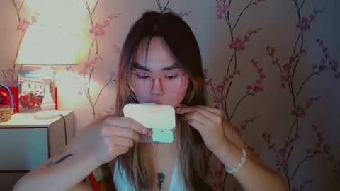 Snapshot of yourfavorateremi chatting on 09-09-25, 03:44 Remrem online show from 09-09-25, 03:44