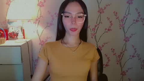 Snapshot of yourfavoratericcie chatting on 09-10-25, 02:55 RICCIE MAE online show from 09-10-25, 02:55