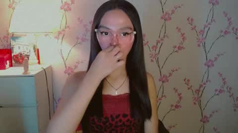 Snapshot of yourfavoratericcie chatting on 09-11-25, 02:55 RICCIE MAE online show from 09-11-25, 02:55