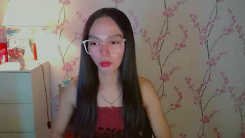 Snapshot of yourfavoratericcie chatting on 09-12-25, 03:28 RICCIE MAE online show from 09-12-25, 03:28