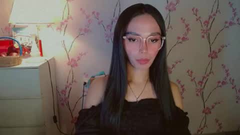 Snapshot of yourfavoratericcie chatting on 09-13-25, 02:22 RICCIE MAE online show from 09-13-25, 02:22