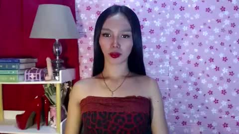 Snapshot of yourfavoratericcie chatting on 10-13-25, 03:39 RICCIE MAE online show from 10-13-25, 03:39