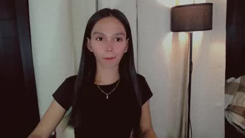 Snapshot of yourfavoratericcie chatting on 10-20-25, 03:40 RICCIE MAE online show from 10-20-25, 03:40