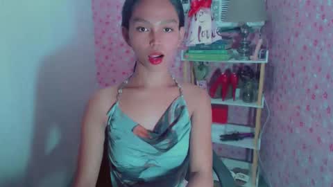 Snapshot of yourfavoratericcie chatting on 11-24-25, 02:44 RICCIE MAE online show from 11-24-25, 02:44