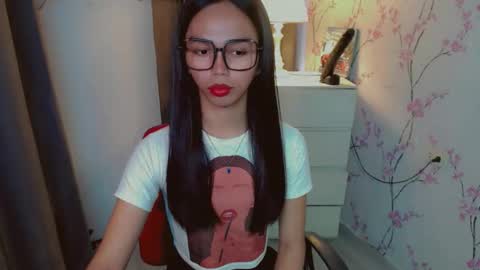 Snapshot of yourfavoratericcie chatting on 12-05-25, 02:53 RICCIE MAE online show from 12-05-25, 02:53