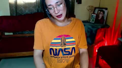 Snapshot of yourfavoratezoe chatting on 12-04-25, 10:51 ZOE KHATE online show from 12-04-25, 10:51