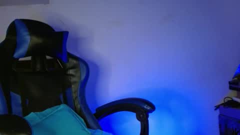 yourfavorite_bigclit online show from 03-15-26, 09:37