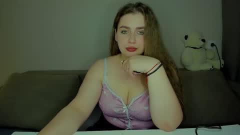 Snapshot of yourgem__ chatting on 03-14-26, 04:23 yourgem__ online show from 03-14-26, 04:23