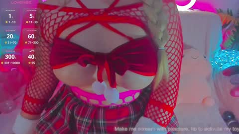 Snapshot of yourgirl11555 chatting on 12-26-24, 08:18 Liza online show from 12-26-24, 08:18