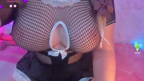 Snapshot of yourgirl11555 chatting on 12-03-25, 10:52 Liza online show from 12-03-25, 10:52