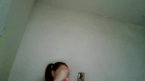 Snapshot of yourgirl_189 chatting on 03-12-25, 11:22 yourgirl_189 online show from 03-12-25, 11:22