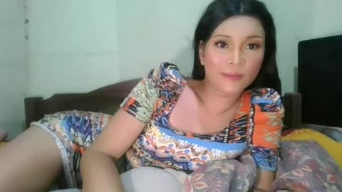Snapshot of yourgoaldigger chatting on 07-25-26, 07:39 mimi online show from 07-25-26, 07:39