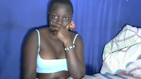 Snapshot of yourgoddess18 chatting on 10-29-25, 06:53 yourgoddess18 online show from 10-29-25, 06:53