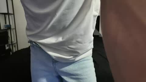 yourguuy21 online show from 12-14-25, 02:39