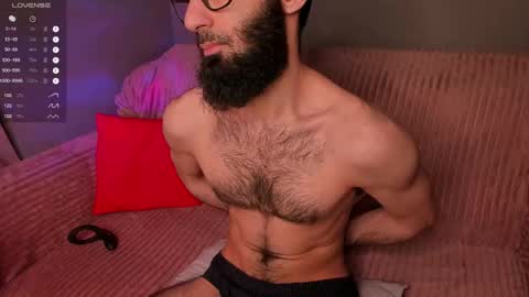 Snapshot of yourhairysecret chatting on 01-16-26, 10:25 HAIRY wants to have a great time online show from 01-16-26, 10:25