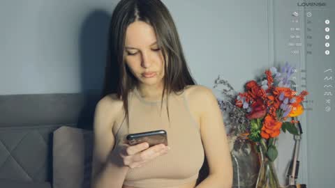 Aida online show from 02-04-25, 03:26