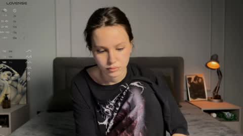 Aida online show from 02-22-25, 04:19