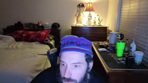 Snapshot of yourhighnessthis9inch chatting on 12-21-25, 12:01 Sh online show from 12-21-25, 12:01