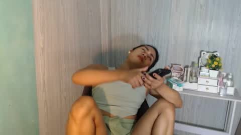 Mauie  online show from 01-15-26, 01:32