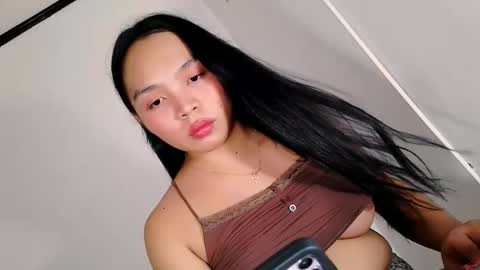 Snapshot of yourhumiliationgirl chatting on 11-20-25, 06:24 yourhumiliationgirl online show from 11-20-25, 06:24