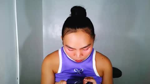 Snapshot of yourhumiliationgirl chatting on 11-21-25, 08:46 yourhumiliationgirl online show from 11-21-25, 08:46