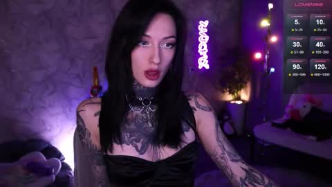 Snapshot of yourinkeddream chatting on 10-19-25, 08:53 Aleksandra online show from 10-19-25, 08:53