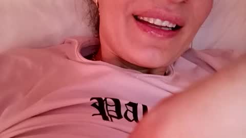 Snapshot of yourjessywet chatting on 07-20-26, 05:33 yourjessywet online show from 07-20-26, 05:33