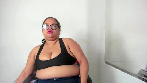 yourlittlewife online show from 09-30-25, 11:15