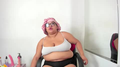 yourlittlewife online show from 10-07-25, 10:45